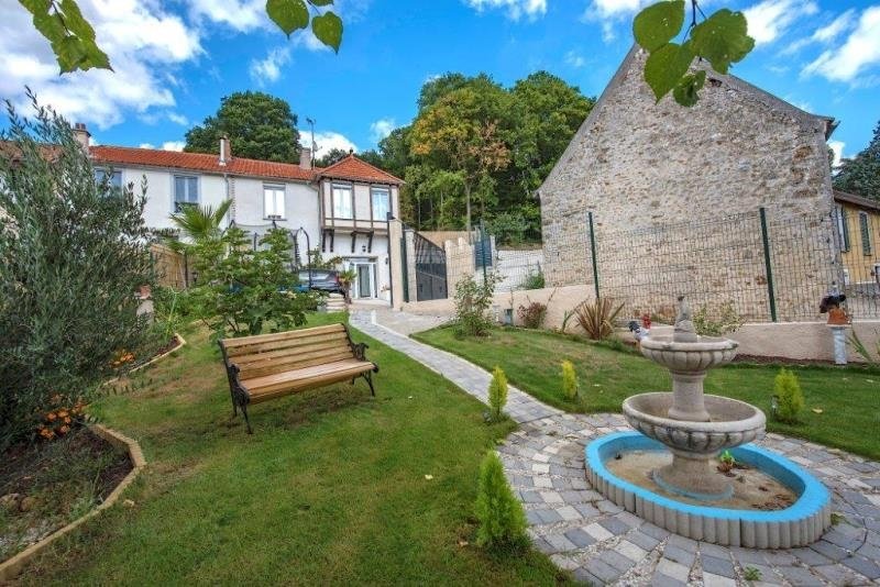#EXCLUSIVITE# - JOUARS PONTCHARTRAIN - Belle maison rénovée avec jardins et garage